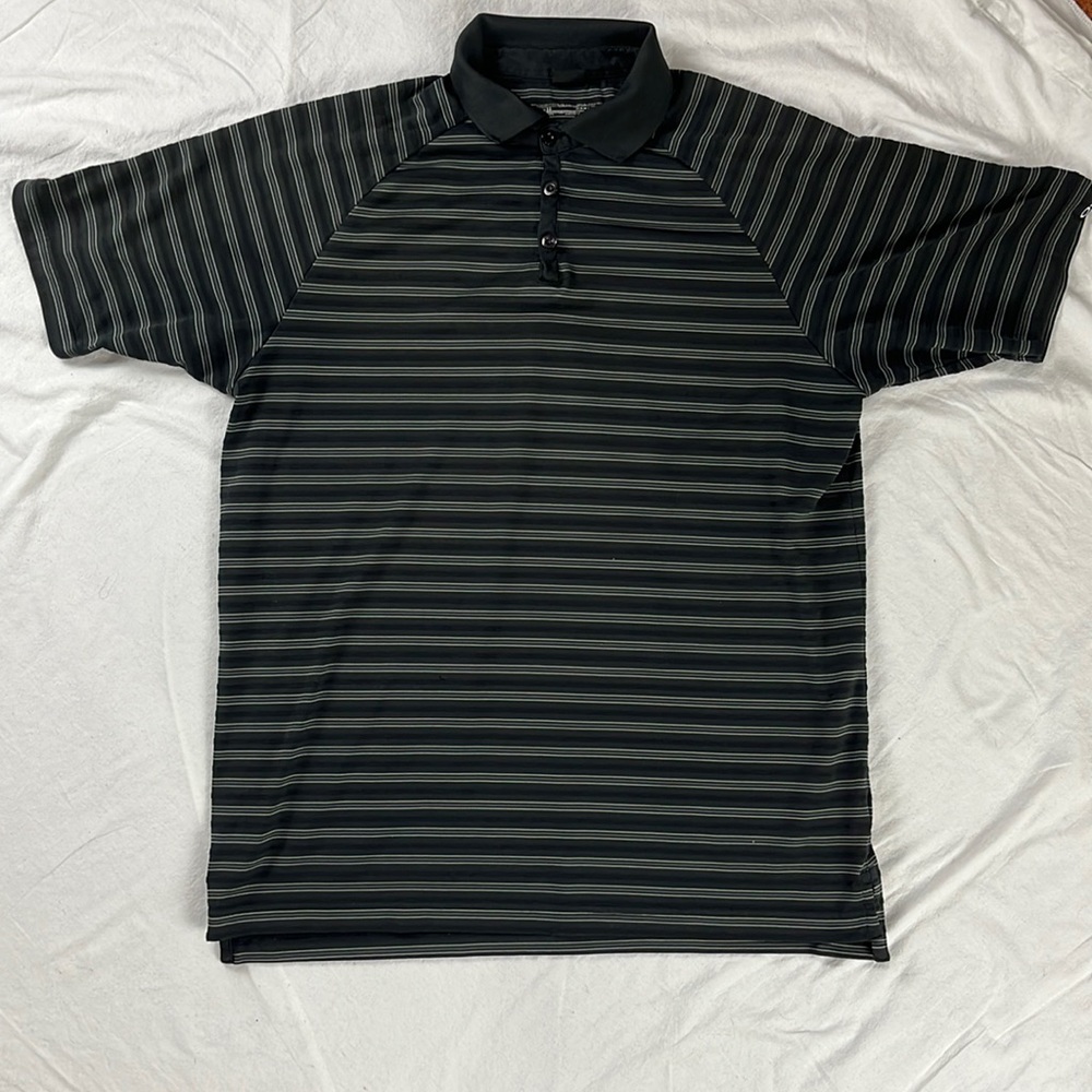 Men’s Oakley Polo Shirt | Large